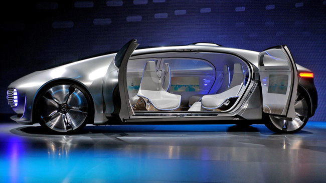 mercedes benz f015 self driving luxury car at 2015 ces